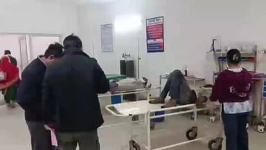 सकलडीहा: चहनिया बाजार के समीप ट्रैक्टर और कार की टक्कर, चारा सवार दो युवकों की हालत गंभीर