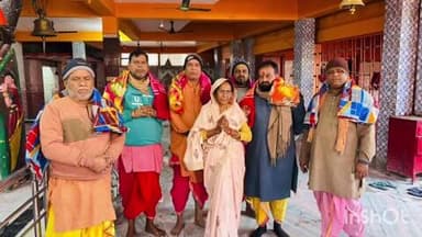 जामताड़ा: शिबू सोरेन के 82वें जन्मदिवस पर चंचला मंदिर में विशेष पूजा, अस्पताल में कंबल वितरण