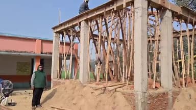 पकड़ी दयाल: खैरवा छपरा बिहारी ब्रह्मस्थान के पास दुर्गा पूजा चबूतरा का निर्माण कार्य तेज, लागत करीब ₹7 लाख आएगी