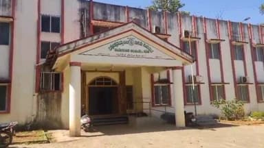 ಸಕಲೇಶಪುರ: ಕೋಟ್ಯಂತರ ರೂಪಾಯಿ ವಿದ್ಯುತ್ ಬಿಲ್ ಬಾಕಿ –ಸಕಲೇಶಪುರ ಎತ್ತಿನಹೊಳೆ ಯೋಜನೆ ಮುಖ್ಯ ಕಚೇರಿ ಕರೆಂಟ್ ಕಟ್