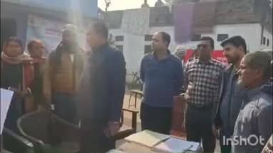 दरियापुर: बेला में एडीएम सारण ने फरमार रजिस्ट्री कैंप का किया निरीक्षण, किसानों को केवाईसी संबंधी दी अहम जानकारी
