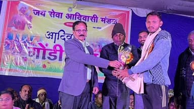 सडक अर्जुनी: मालकनपुर येथे आदिवासी गोंडी नृत्य स्पर्धेच्या उद्घाटनप्रसंगी माजी मंत्री तथा आमदार राजकुमार बडोले यांची उपस्थिती