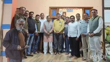 डोलरिया: भिलाड़ियाकलाॅ शक्ति केंद्र पर संगठनात्मक बैठक आयोजित, विधायक हुए शामिल