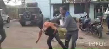 ଜି ଉଦୟଗିରି: ରାଇକିଆ ଥାନାର ମଣ୍ଡାଶୁର ପର୍ଯ୍ୟଟନ ସ୍ଥଳୀରେ ପଯ୍ୟଟକଙ୍କୁ ମାଡ଼,ପାଞ୍ଚ ଜଣ ଗୁରୁତର,ରାଇକିଆ ମେଡିକାଲ ରେ ଭର୍ତ୍ତି