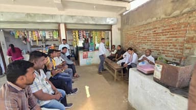 तिरोडा: मंगेझरी परिसरात बिबट्याच्या वाढत्या उपद्रवामुळे सुरक्षा व उपायोजना याबाबत खा. प्रशांत पडोळे यांनी केली नागरिकांशी चर्चा