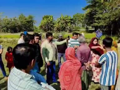 ভাঙড় ১: পারিবারিক জমি সংক্রান্ত বিবাদের সমস্যার সমাধান করলেন বোদরা অঞ্চল সভাপতি