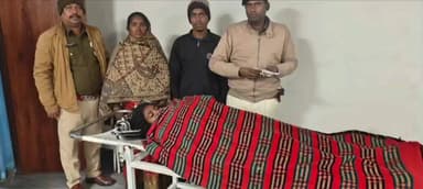 गोगरी: सतीश नगर चौक के पास सड़क दुर्घटना में तीन घायल, गोगरी अनुमंडलीय अस्पताल में इलाज जारी