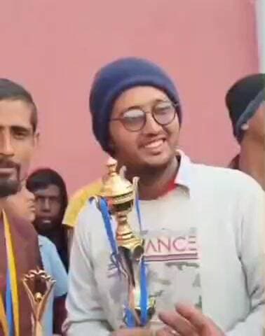 परबत्ता: डुमरिया बुजुर्ग गांव में आयोजित क्रिकेट टूर्नामेंट का खिताब बबराहा टीम ने जीता