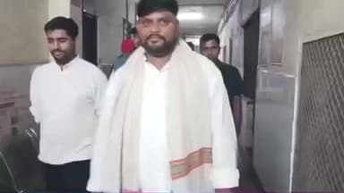 धरियावद: विधायक ने दिखाई रहमदिली, नलवा में दुर्घटना के घायलों को अपनी गाड़ी से धरियावद हॉस्पिटल लाए