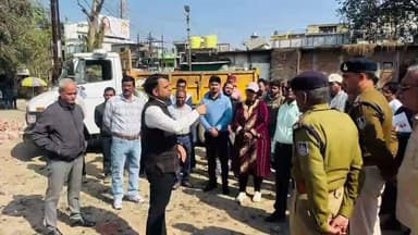 मंडला: कलेक्टर सोमेश मिश्रा ने किया बस स्टैंड का पुनः निरीक्षण, कहा- सभी बसें निर्धारित समय पर हों संचालित