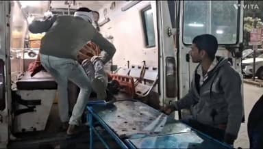 छोटी सरवन: दानपुर थाना क्षेत्र के सरवनी गांव में डिपी पर तार लगाने के दौरान किसान को लगा करंट, एमजी अस्पताल में उपचार जारी