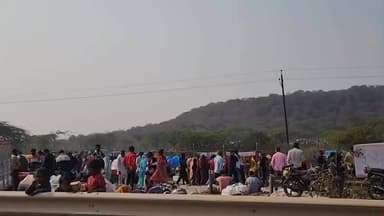 नरवर: सतनवाड़ा में भक्ति का महाकुंभ: 9 कुण्डीय श्री राम नाम महायज्ञ और रामलीला का भंडारे के साथ समापन