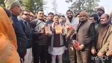 रायपुर कर्चुलियान: रीवा प्रवास में उपमुख्यमंत्री ने शहरी और ग्रामीण जनों की समस्याएँ रीवा के अमहिया स्थित आवास पर सुनीं