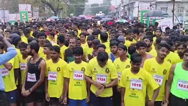 திண்டுக்கல் கிழக்கு: ரவுண்ட் ரோட்டில் சாலை பாதுகாப்பு மற்றும் உடல் ஆரோக்கியத்தை பாதுகாக்கும் விதமாக மினி மாரத்தான் போட்டி 3 ஆயிரம் பேர் பங்கேற்பு