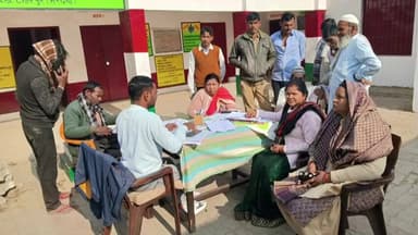 टांडा: रविवार को मतदाता सूची के पुनरीक्षण के लिए जनपद की सभी विधानसभाओं में ग्राम सभा और वार्ड कमेटियों की बैठकें आयोजित की गईं