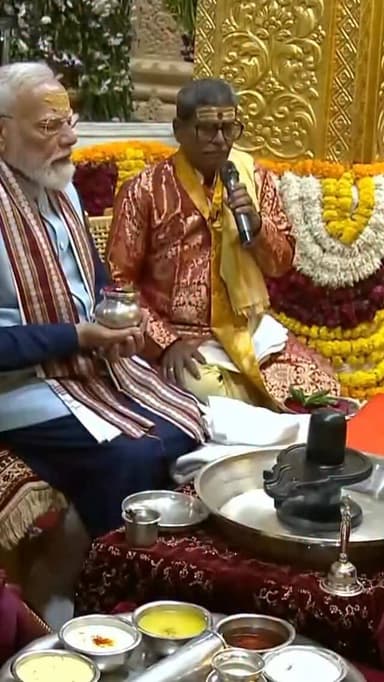 પ્રધાનમંત્રી દ્વારા સોમનાથ દાદાની પૂજા
#SomnathSwabhimanParv