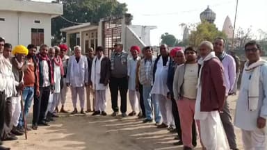 फूलिया कलां: धानेश्वर के श्री विश्वकर्मा मंदिर प्रांगण में सामूहिक विवाह सम्मेलन की बैठक आयोजित की गई