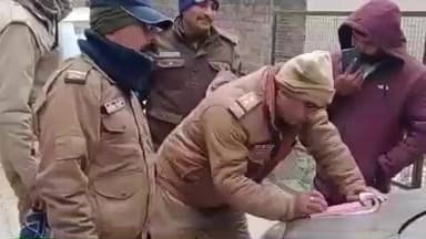 हरिद्वार: रानीपुर कोतवाली पुलिस ने क्षेत्र में सत्यापन अभियान चलाकर 5 मकान मालिकों पर लगाया ₹50,000 का जुर्माना