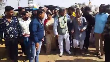 মঙ্গলকোট: মঙ্গলকোটের মাহার্তুবায় রাস্তা তৈরির কাজের শুভারম্ভ করলেন বিধায়ক অপূর্ব চৌধুরী