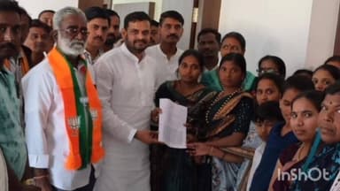 वाशिम: इंदिरा नगर लोणी रोड रिसोड येथील देशी दारूचे दुकान हटविण्याची नागरीकांची निवेदनातुन प्रशासनाकडे मागणी