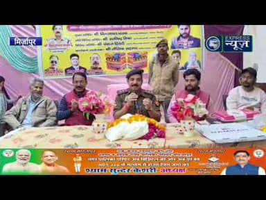 पत्रकार तौसीफ अहमद के निवास स्थान पर निःशुल्क कंबल वितरण कार्यक्रम का आयोजन किया गया।