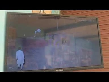 ग्राम देवरी राइस मिल के पास अज्ञात बोलेरो ने बाइक को मारी टक्कर, वीडियो वायरल