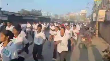 ব্যারাকপুর ১: স্বামী বিবেকানন্দের জন্মজয়ন্তী উপলক্ষে শ্যামনগরে আয়োজিত হলো"Run of Youth" ম্যারাথন