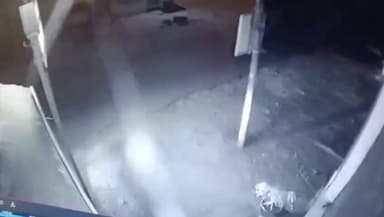 விளவங்கோடு: காரோடு பகுதியில் 90 கிலோ ரப்பர் சீட் திருட்டு சிசிடிவி காட்சிகள் வெளியாகி பரபரப்பு.