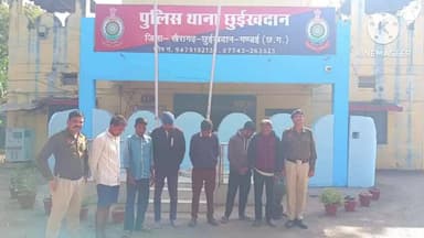 टेकापार कला, डुमराही खार व घिरघोली में जुआ के खिलाफ छुईखदान पुलिस की कार्रवाई, 14 जुआरी किए गए गिरफ्तार