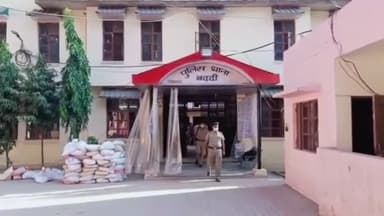 बद्दी: बद्दी पुलिस ने यातायात नियमों की अवहेलना करने वालों के खिलाफ कार्रवाई करते हुए 352 वाहन चालकों के चालान किए