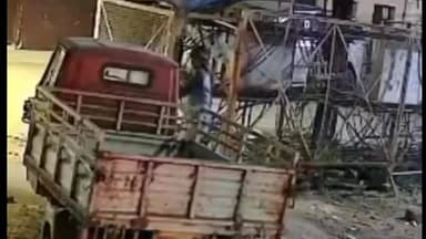 ग्वालियर गिर्द: ग्वालियर में बाइक सवार बदमाशों का आतंक, कांच तोड़कर मचाया उत्पात