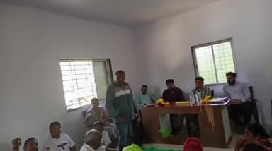 નાંદોદ: તરોપા ગામે અંકલેશ્વર થી કેવડિયા 6 લેન હાઈસ્પીડ કોરિડોર જમીન સંપાદન માટે ગ્રામસભા યોજાઈ હતી જેમાં સખત વિરોધ કર્યો.