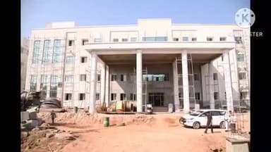 మంచిర్యాల: ప్రభుత్వ ఆసుపత్రి నిర్మాణ పనులను పరిశీలించిన కలెక్టర్ కుమార్ దీపక్