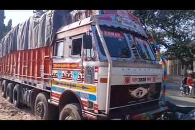 रामटेक: मनसर येथे रामटेक पोलिसांनी पकडला निकृष्ट दर्जाची सुपारी भरलेला ट्रक