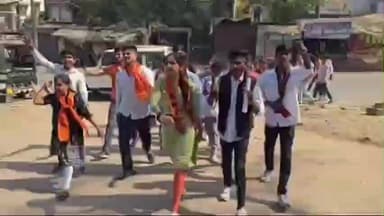 નસવાડી: અખિલ ભારતીય વિદ્યાર્થી પરિષદના વિદ્યાર્થીઓ તાલુકા પંચાયતમાં ધરણા પ્રદશન કરવા મજબુર બન્યા.