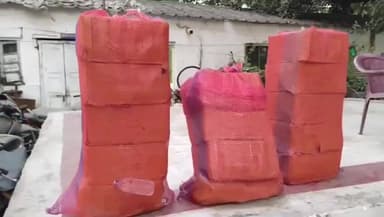 बसंतपुर: वीरपुर पुलिस ने दो जगह छापेमारी कर स्कूटी व बाइक के साथ शराब बरामद की, कारोबारी फरार