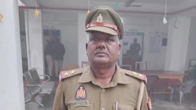 मिर्ज़ापुर: ड्यूटी के दौरान सड़क हादसे में मृत्यु हुए दरोगा के शव को घर पहुंचने पर राजकीय सम्मान के साथ अंतिम संस्कार किया गया