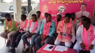 మంథని: ఎమ్మెల్యే శ్రీధర్ బాబు రెండేళ్ల పాలనలో తనపై తన కుటుంబంపై సోషల్ మీడియాలో దుర్భాషలాడుతున్నారు: మంథని మాజీ ఎమ్మెల్యే పుట్ట