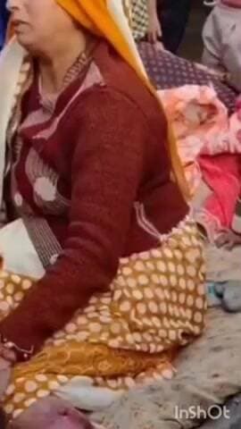 निघासन: मोतीपुर भौका गांव में मवेशियों के लिए घास लेने गई महिला पर तेंदुए ने किया हमला, हसिया से मुकाबला कर महिला ने बचाई जान