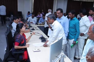 జిల్లా కలెక్టరేట్లో ప్రజావాణి కార్యక్రమంలో పాల్గొన్న జిల్లా కలెక్టర్ స్నేహ శబరిష్