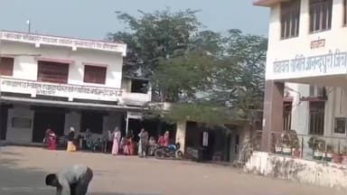 आनंदपुरी: आनन्दपुरी पंचायत समिति परिसर में आतिशबाजी का आयोजन