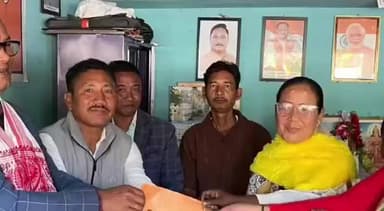 ডিফু: কাৰ্বি আংলঙৰ বোকাজান মণ্ডল বিজেপিৰ কাৰ্যালয়ত বিজেপি কৰ্মকৰ্তাসকলৰ সৈতে গুৰুত্বপূৰ্ণ বৈঠক অনুষ্ঠিত হয়,উপস্থিত বিধায়ক