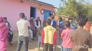 करौं: करौं के जिला परिषद सदस्य ललन कुमार सिंह ने जरूरतमंदों में कंबल का वितरण किया