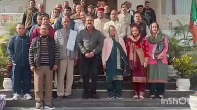 परागपुर: पूर्व मंत्री विक्रम ठाकुर की अध्यक्षता में ढलियारा में बैठक का आयोजन, विभिन्न मुद्दों पर हुई चर्चा