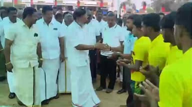 எடப்பாடி: தங்காயூரில் கபடி போட்டியை எம்பி செல்வகணபதி தொடக்கி வைத்தார்