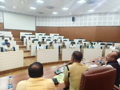 ರಾಮನಗರ: ಜಿಲ್ಲಾ ಎಸ್.ಪಿ ಕಚೇರಿ ಸಭಾಂಗಣದಲ್ಲಿ ಸಭೆ