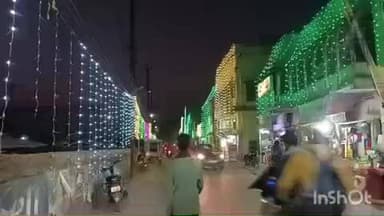 जामताड़ा: चंचल महोत्सव को लेकर जामताड़ा शहर दुल्हन की तरह सजा, पूरे शहर में लगाई गईं छोटी-छोटी लाइटें