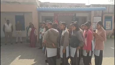 कोटड़ी: छात्राओं ने कोटड़ी थाने का शैक्षणिक भ्रमण किया, कानून व पुलिस कार्यप्रणाली की जानकारी ली