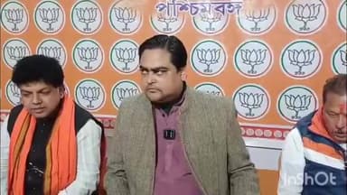 বনগাঁ: বনগাঁর পার্টি অফিসে সোমবার সন্ধ্যায় সাংবাদিক সম্মেলন করেন কেন্দ্রীয় জাহাজ প্রতিমন্ত্রী শান্তনু ঠাকুর