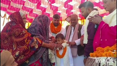 मखदुमपुर: दाउदपुर गांव में असहाय और गरीबों के बीच कंबल का वितरण किया गया